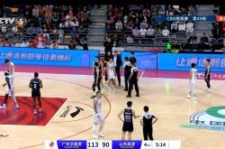 职业篮球赛事规则调整，引发球员热议