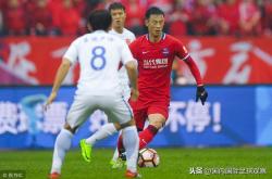 包含重庆斯威客场挑战重庆当代力帆，备受瞩目的词条