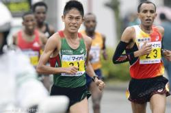 埃及马拉松选手突围成功夺冠
