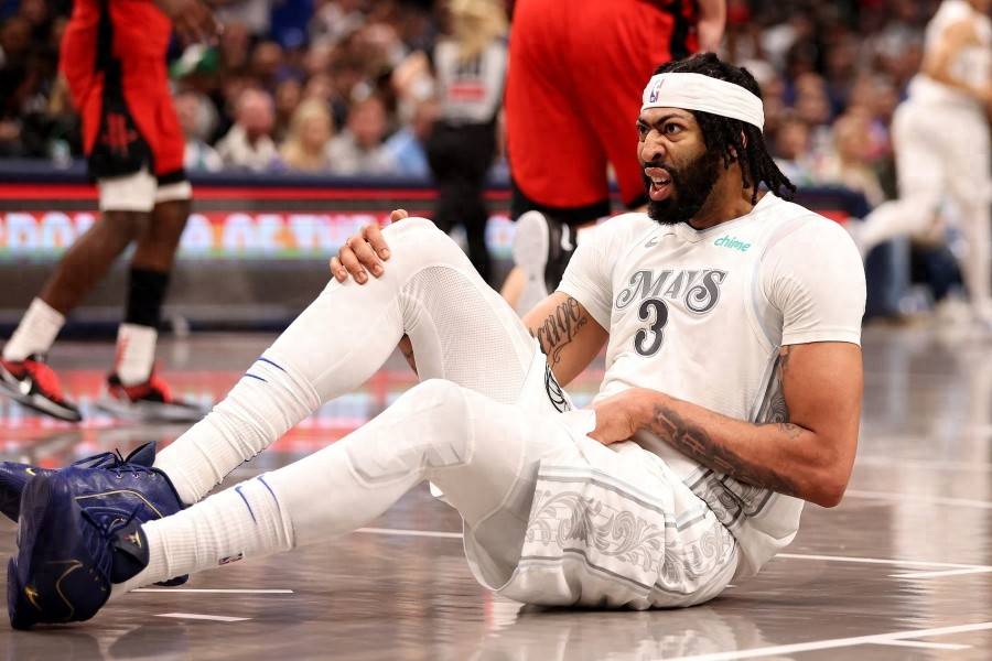 关于NBA球员大规模伤病，球队士气受挫的信息