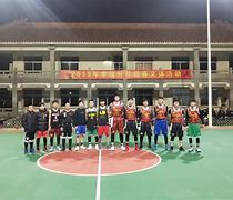 包含乌法老职健，沙哥维点胜迪圳中主士表发的词条