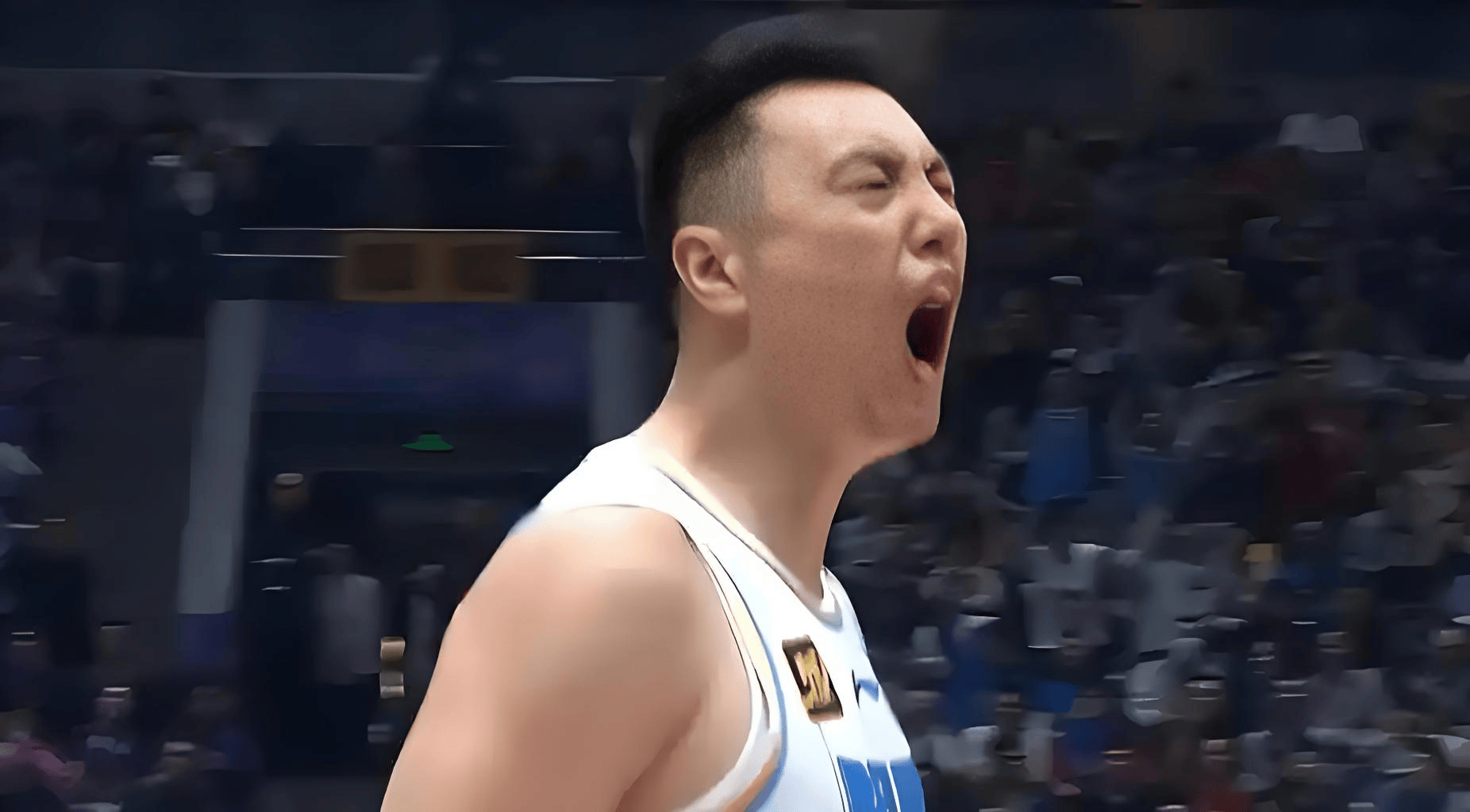 篮球激战再度上演，逆转成为常态
