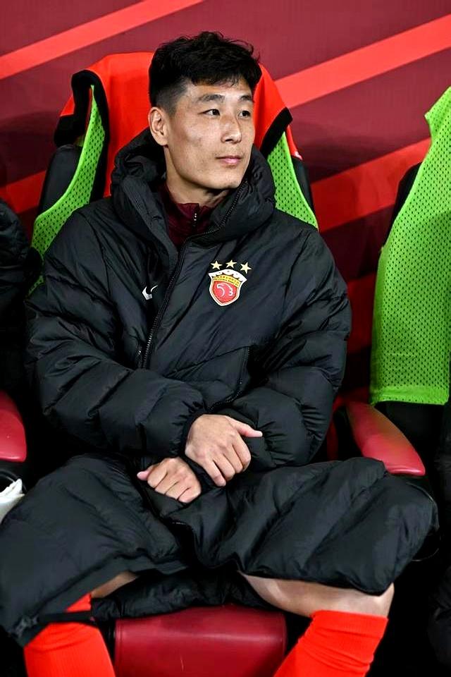 曼城头球破门+点球绝杀，武磊遭遇联赛三连败